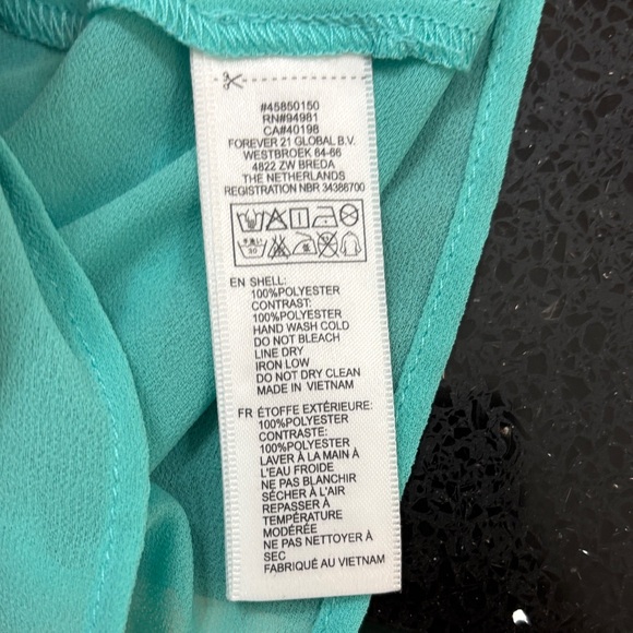 NWT Forever 21 Aqua Striped Sleeveless Blouse - Picture 6 of 6